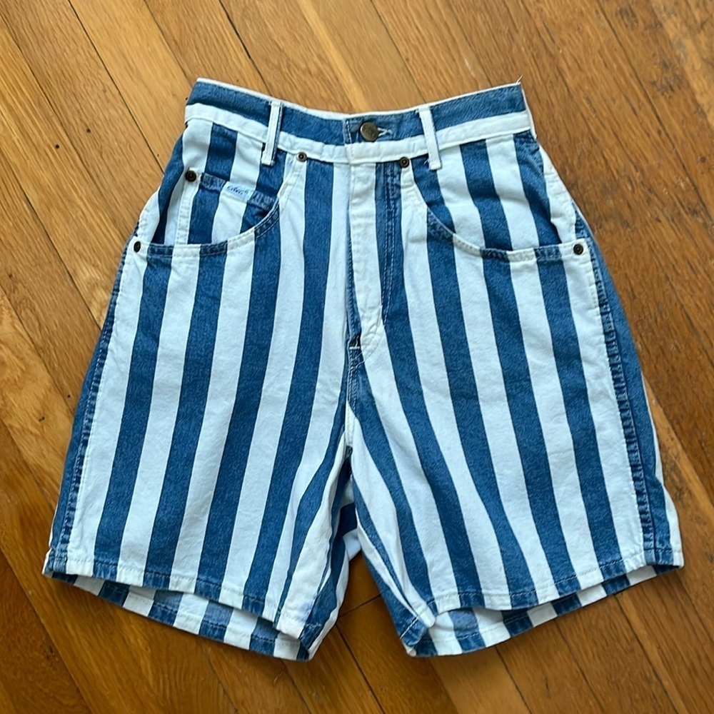 90s Vintage 24” Waist 100% Cotton Striped Denim High Waist Shorts Made in USA
